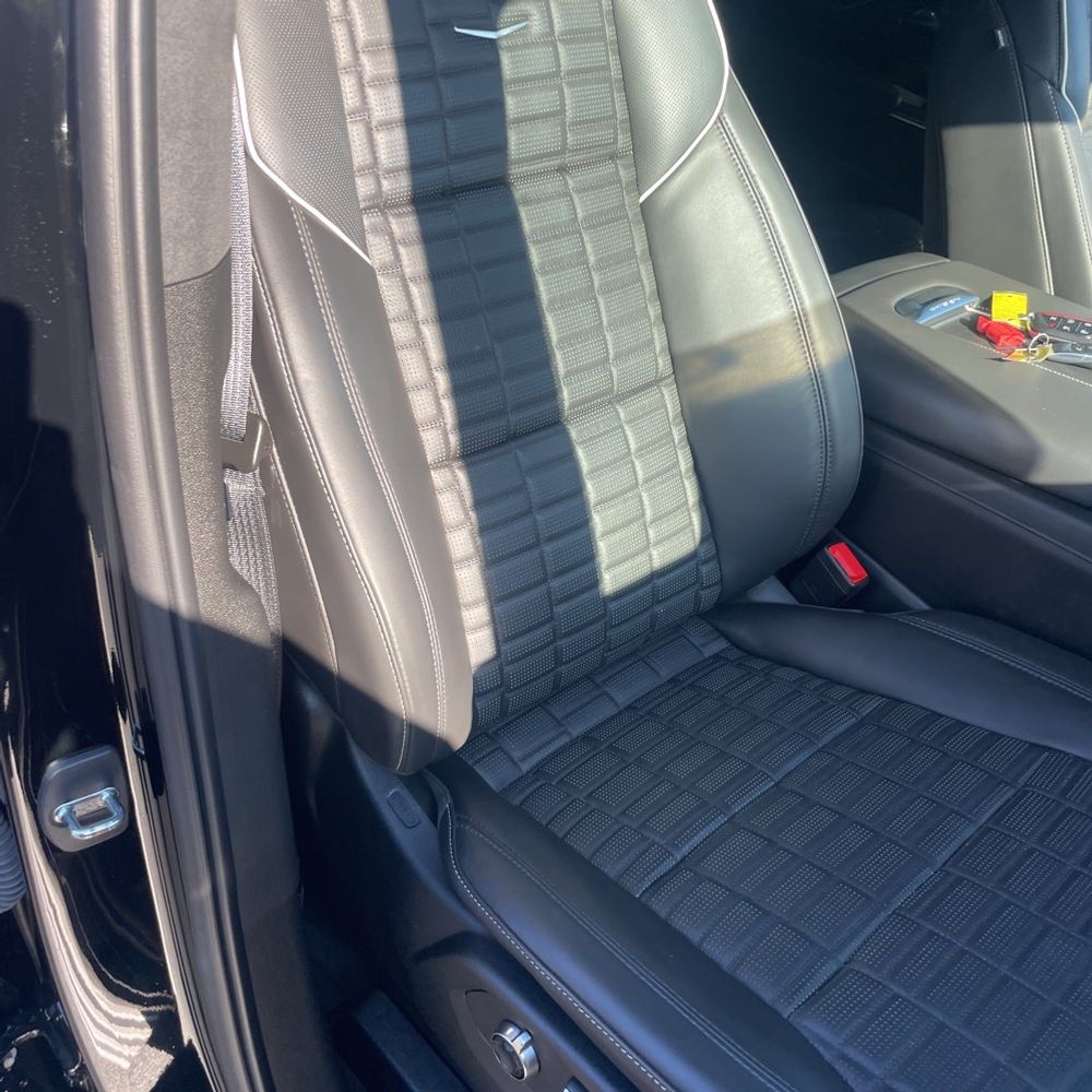 2023 Cadillac Escalade-V Base