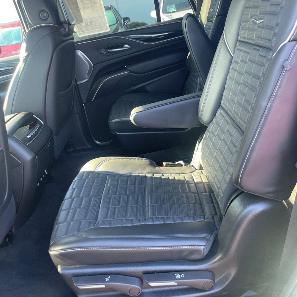 2023 Cadillac Escalade-V Base