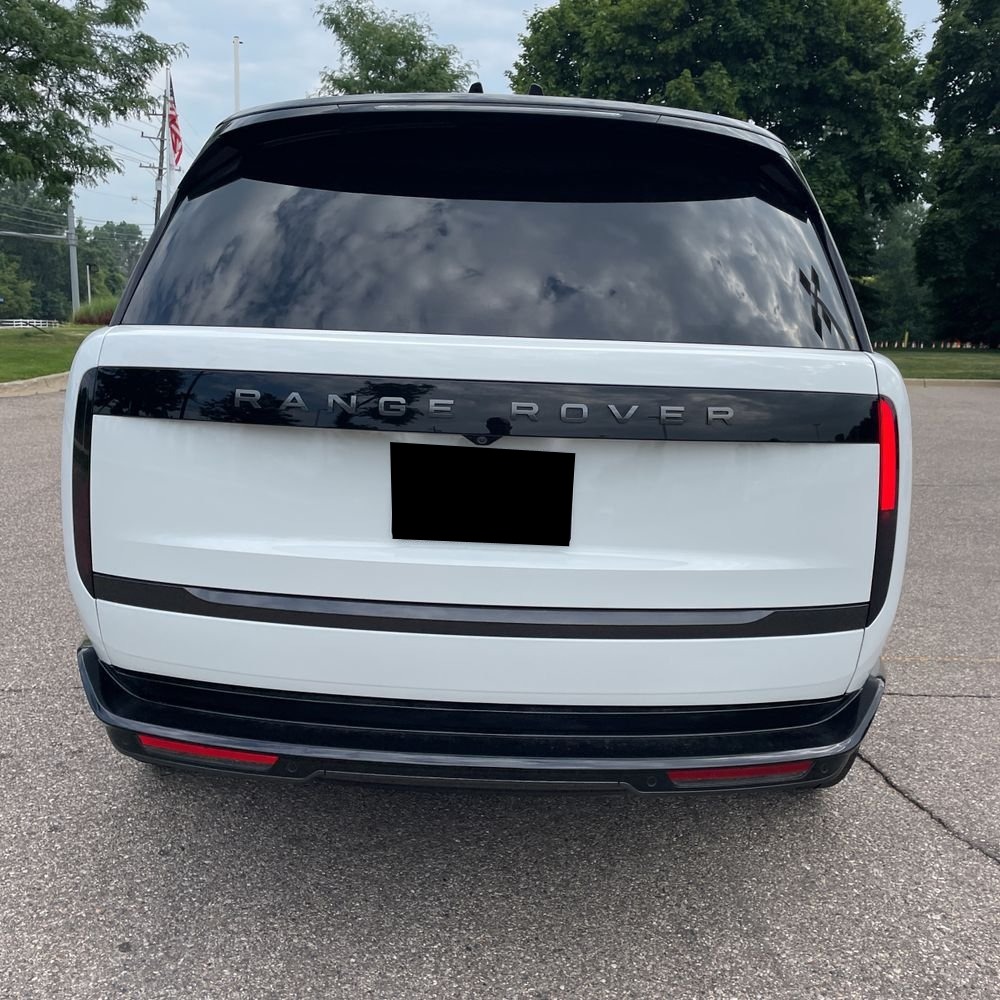 2025 Land Rover Range Rover P400 SE