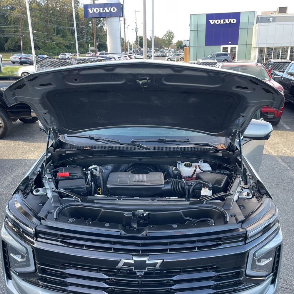 2025 Chevrolet Tahoe 1500 RST