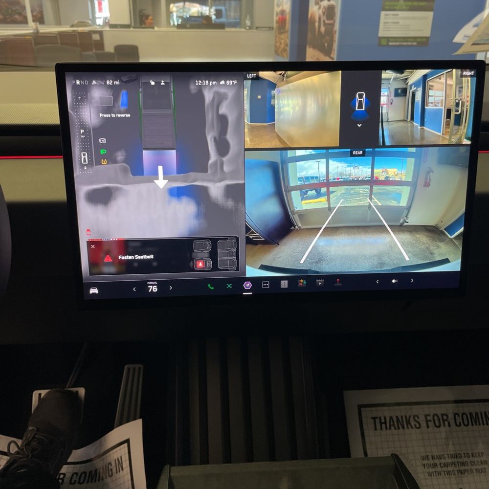 2024 Tesla Cybertruck Base