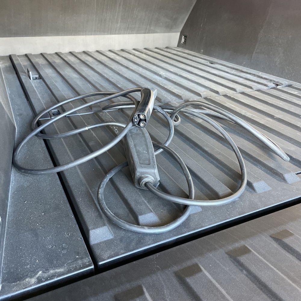 2024 Tesla Cybertruck Base