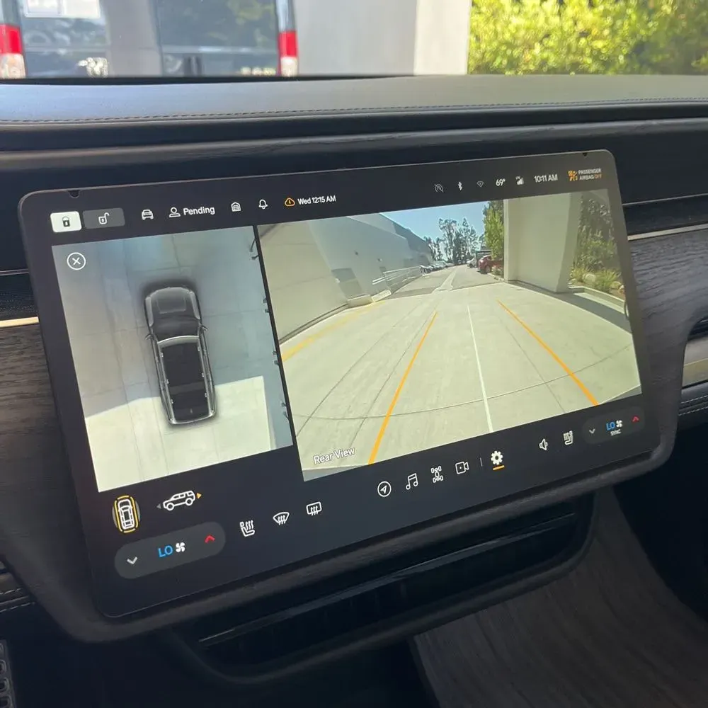 2024 Rivian R1S Adventure Dual-Motor