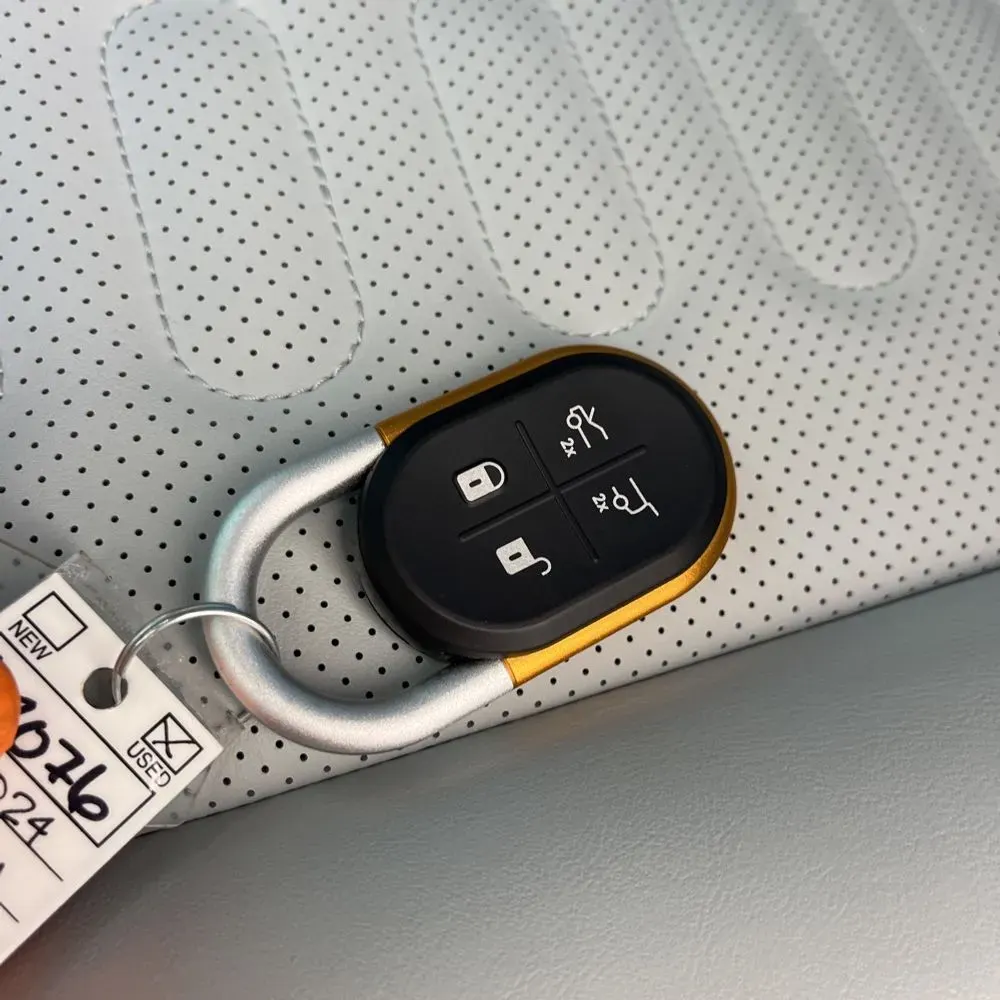 2024 Rivian R1S Adventure Dual-Motor