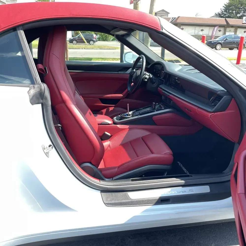 2020 Porsche 911 Carrera S