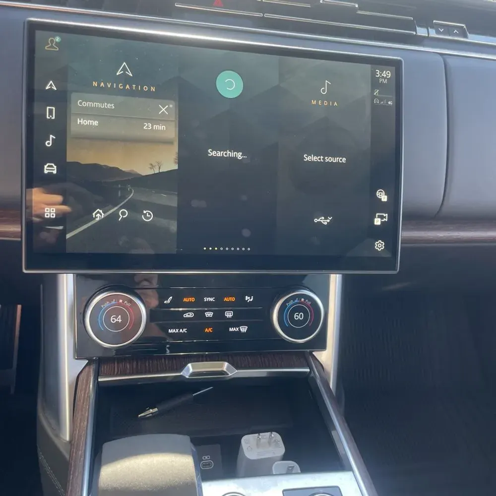 2023 Land Rover Range Rover P530 SE