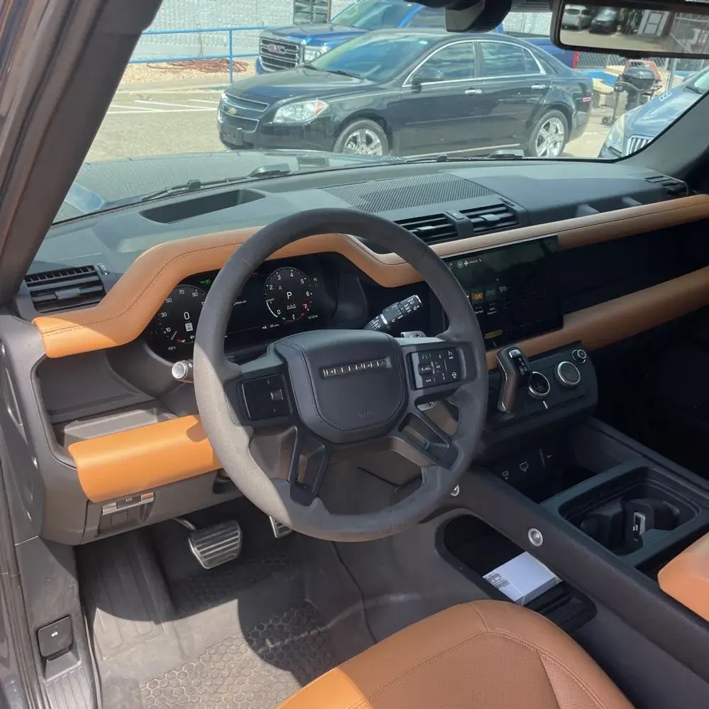 2024 Land Rover Defender 90 V8 Carpathian Edition