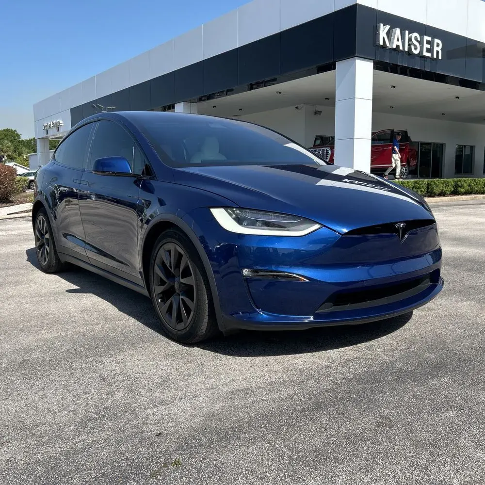 2022 Tesla Model X Plaid