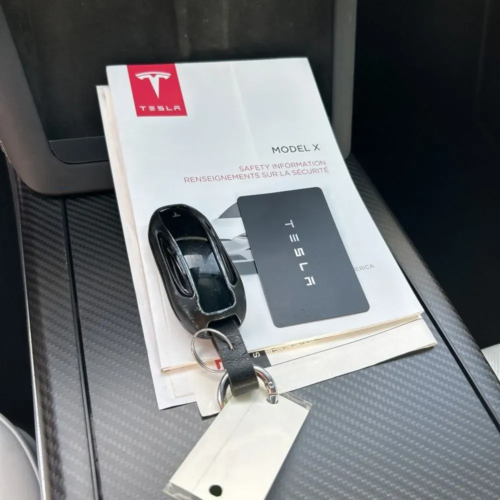 2022 Tesla Model X Plaid