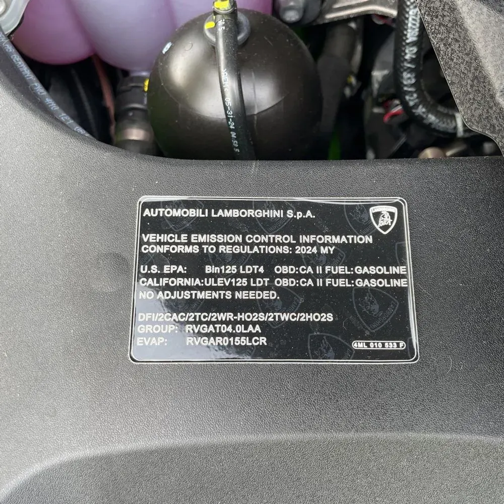 2024 Lamborghini Urus S