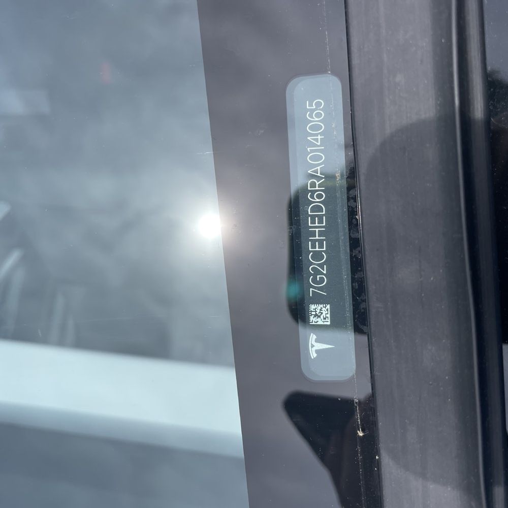 2024 Tesla Cybertruck Base