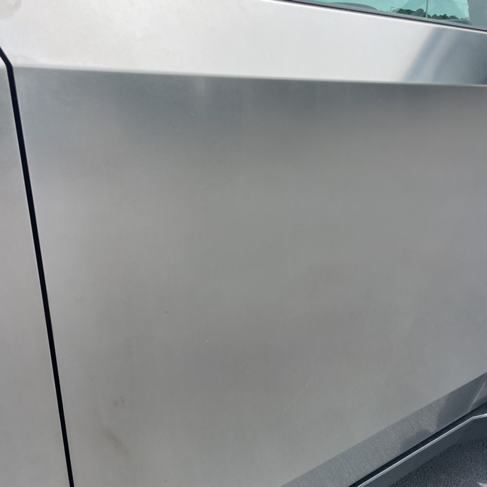 2024 Tesla Cybertruck Base