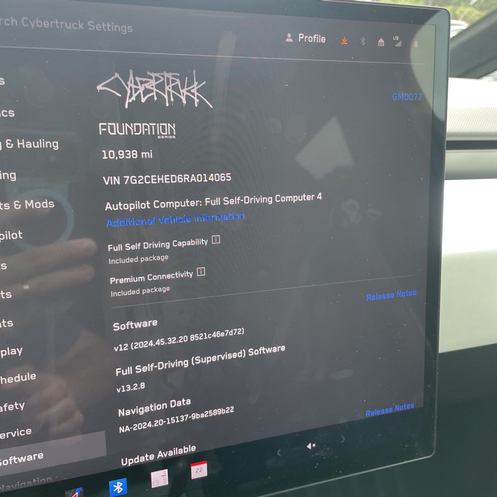 2024 Tesla Cybertruck Base