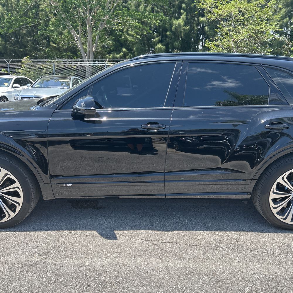 2021 Bentley Bentayga V8