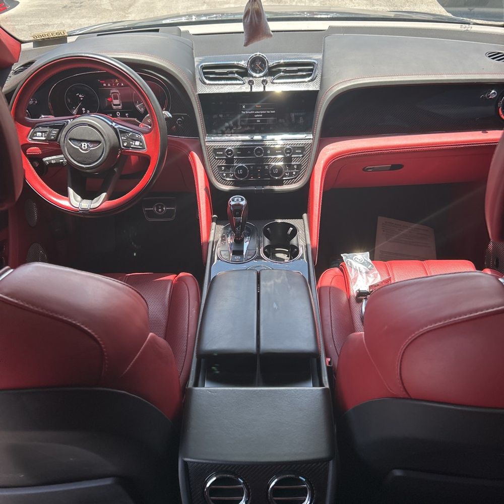 2021 Bentley Bentayga V8