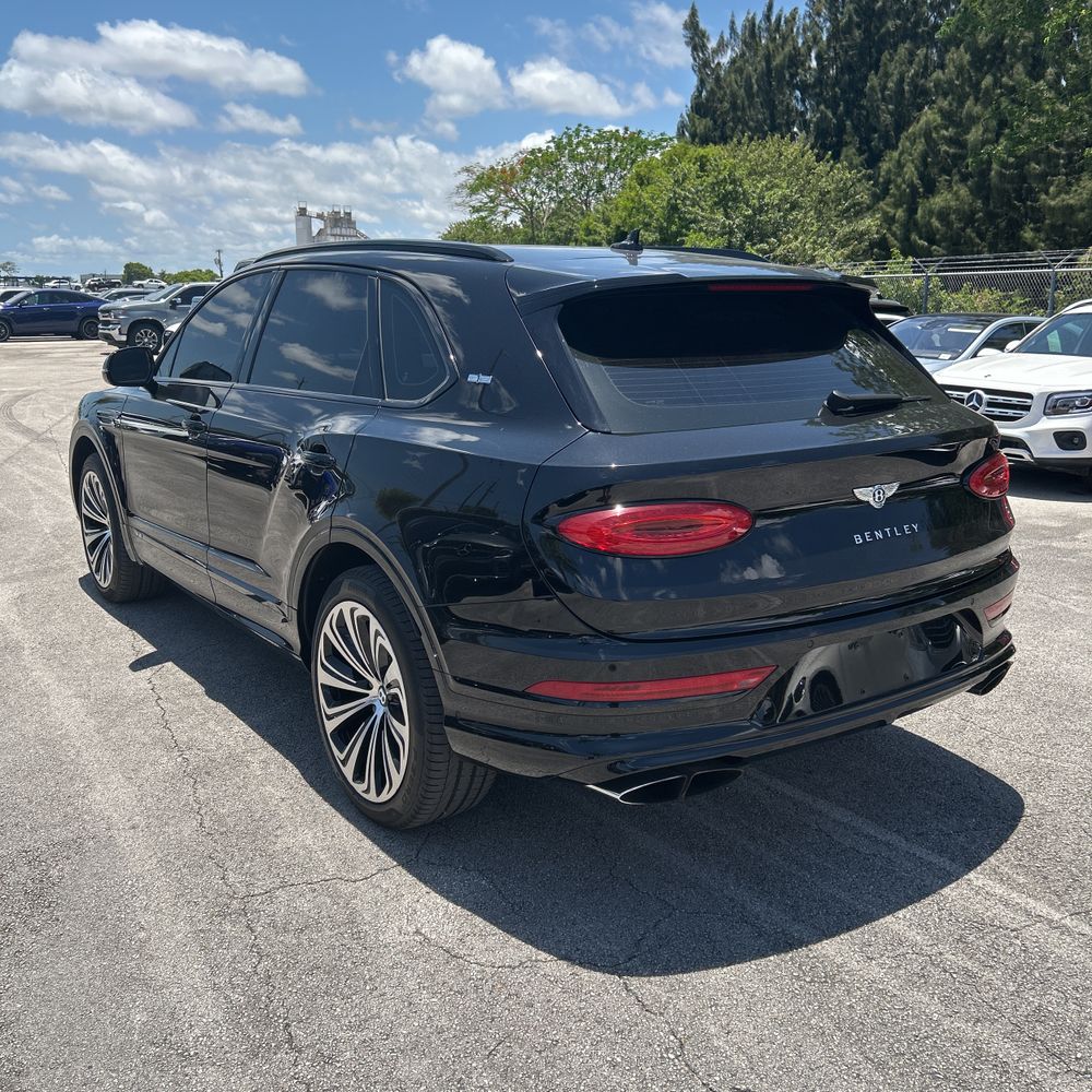 2021 Bentley Bentayga V8