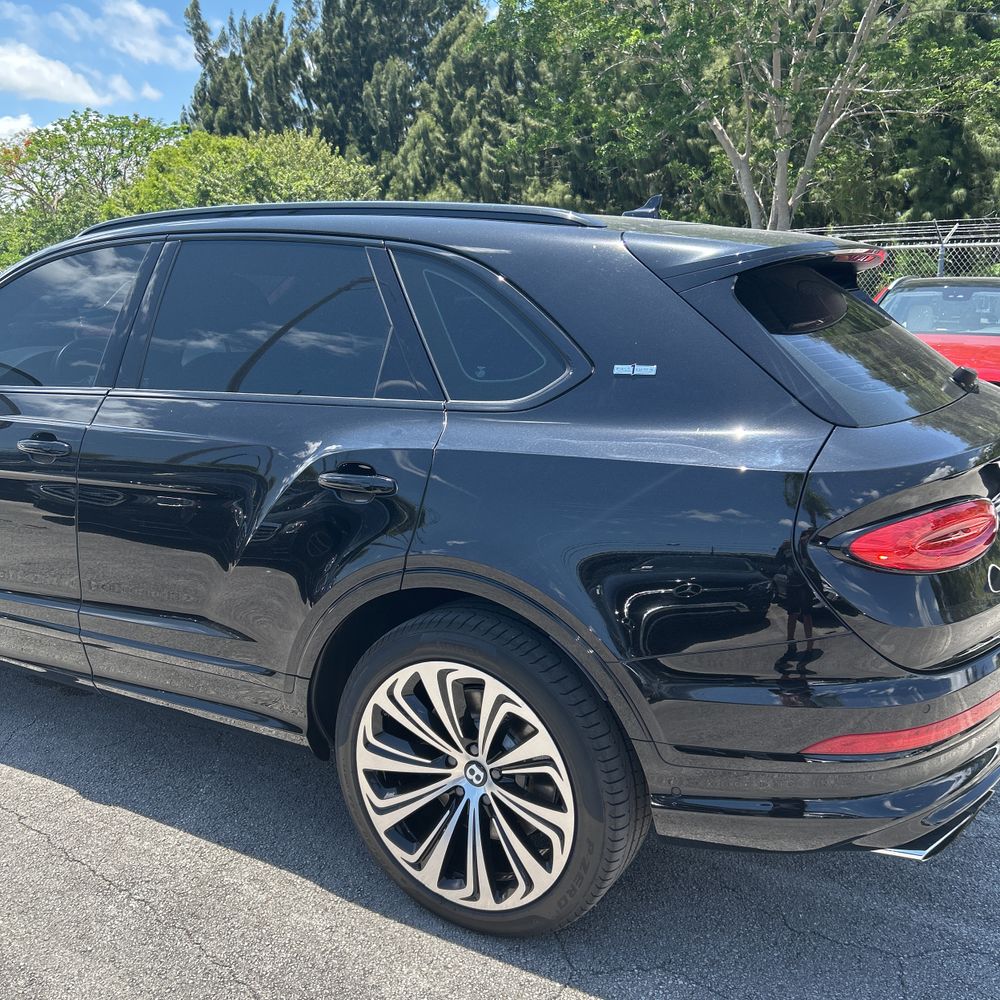2021 Bentley Bentayga V8