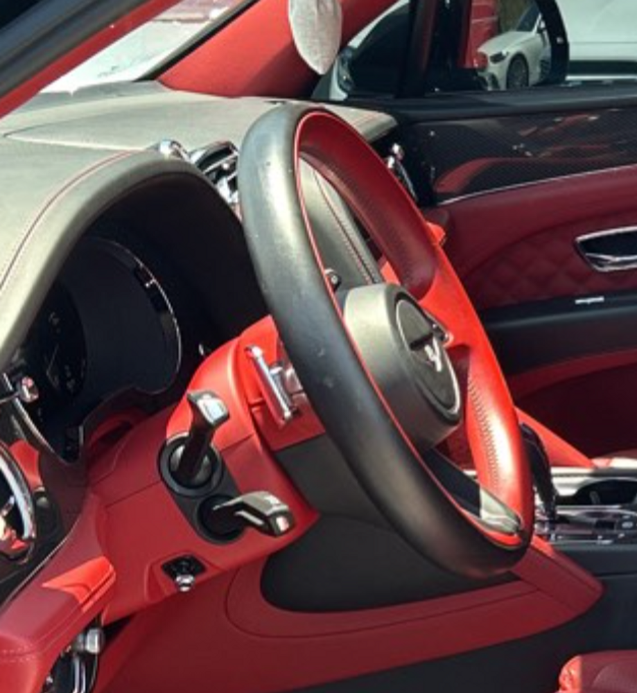 2021 Bentley Bentayga V8
