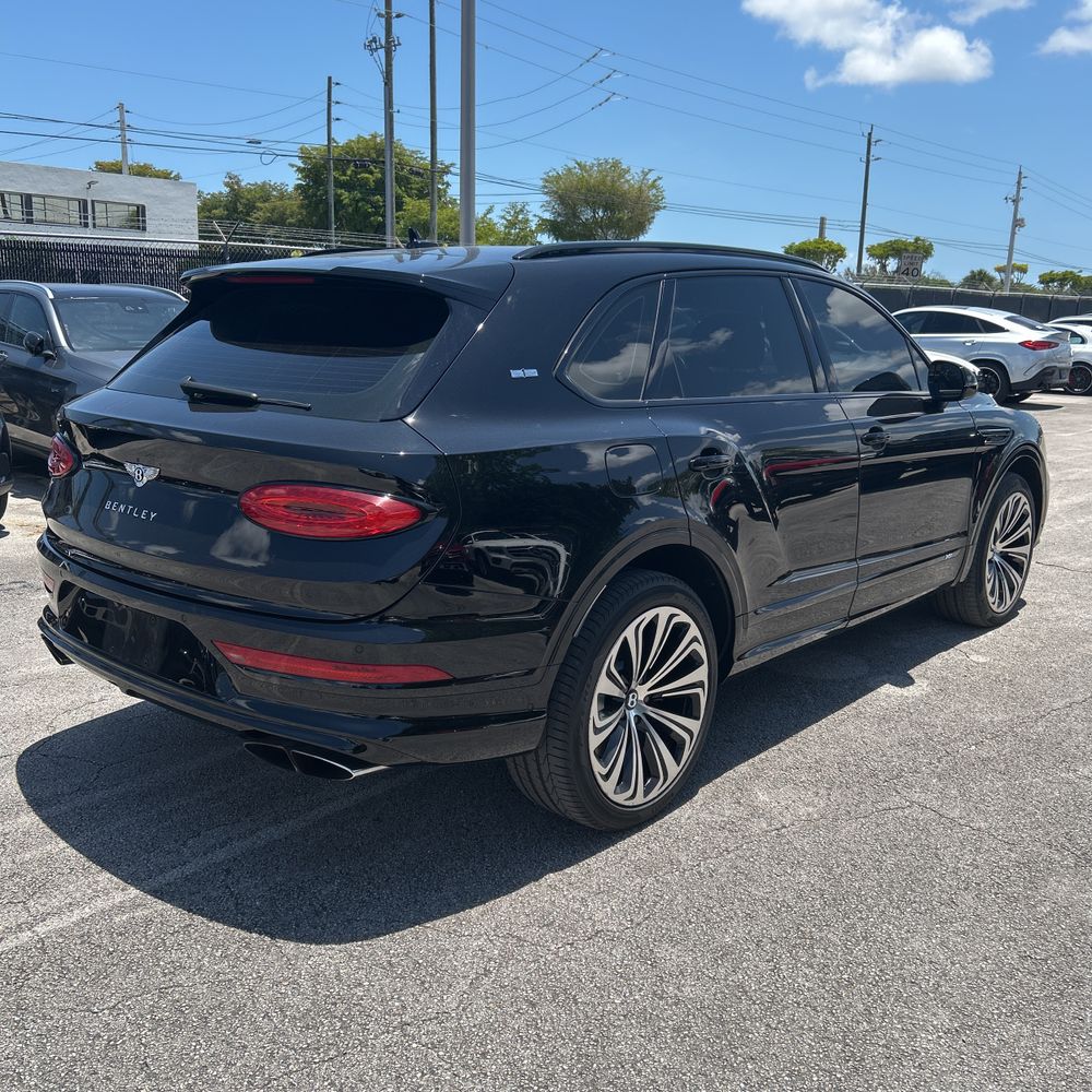 2021 Bentley Bentayga V8