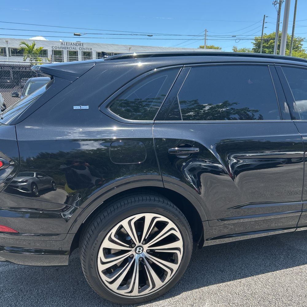 2021 Bentley Bentayga V8