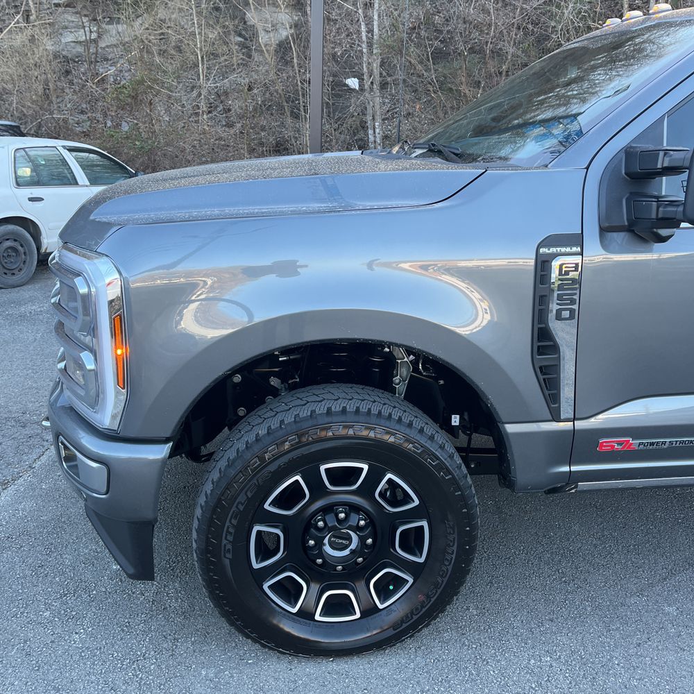 2024 Ford F-250 Super Duty Platinum