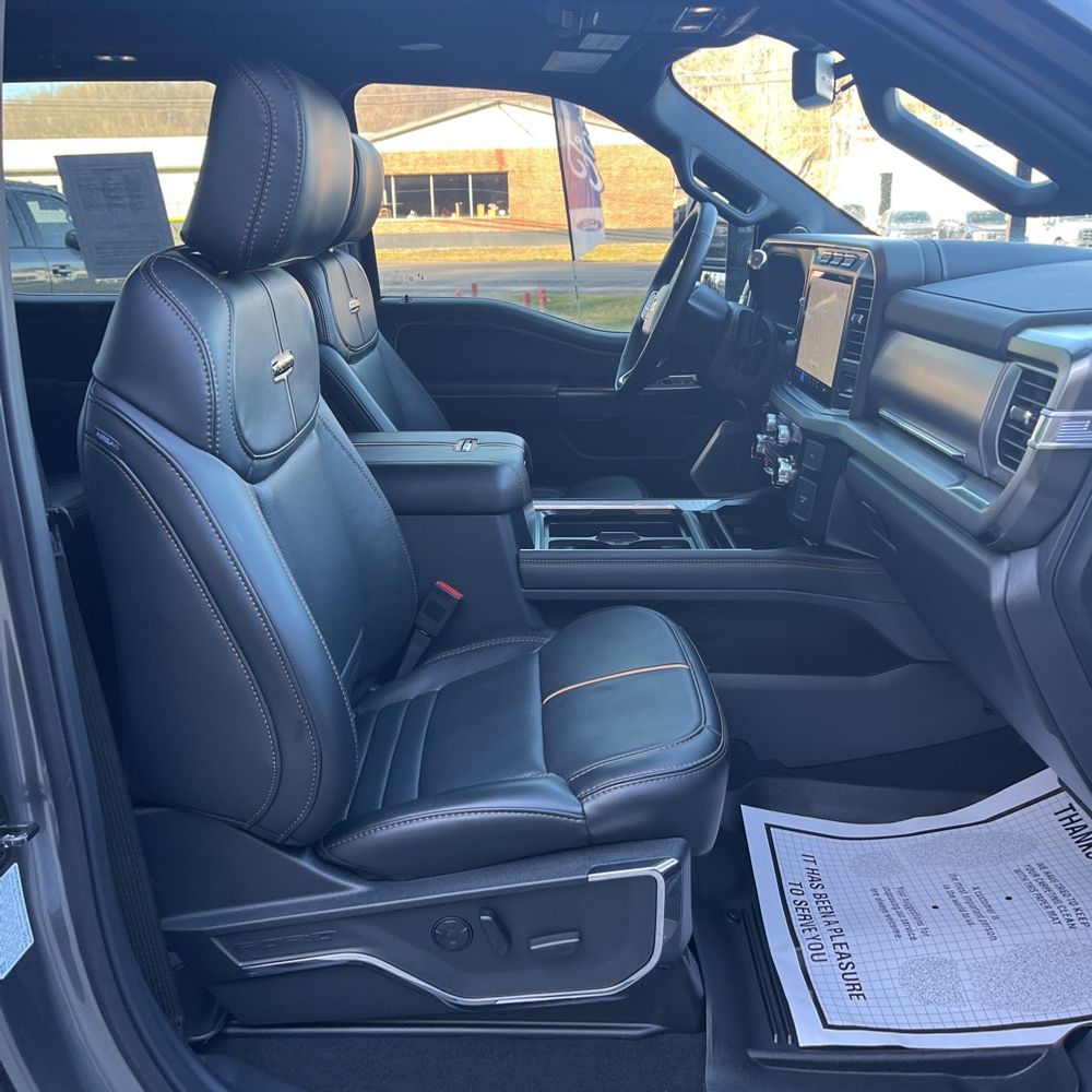 2024 Ford F-250 Super Duty Platinum