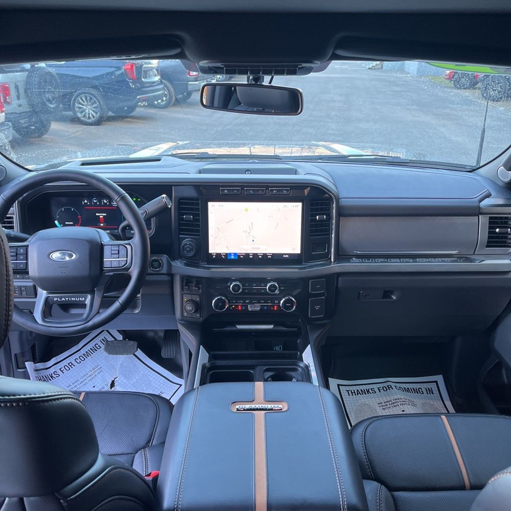 2024 Ford F-250 Super Duty Platinum