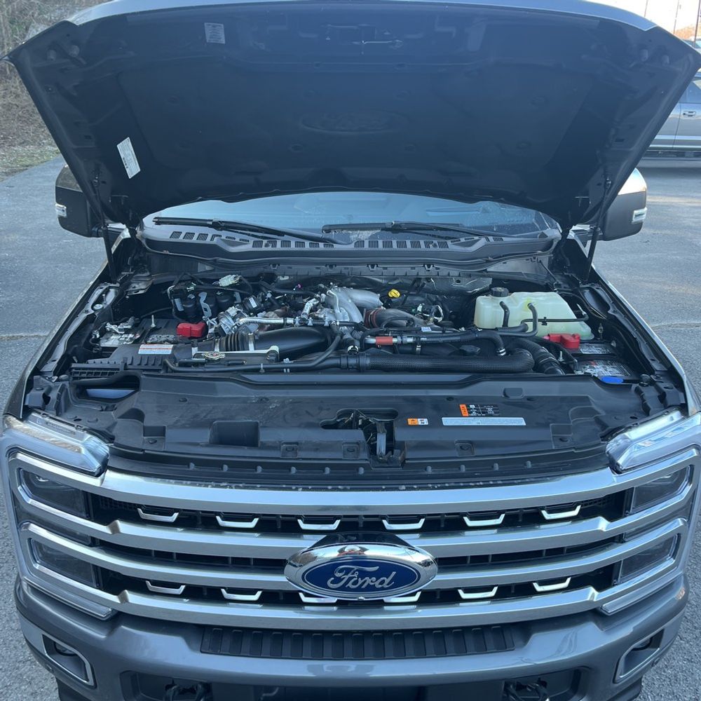 2024 Ford F-250 Super Duty Platinum