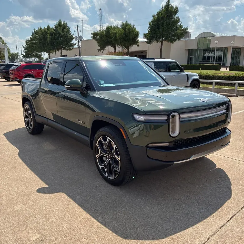 2025 Rivian R1T Adventure Dual-Motor