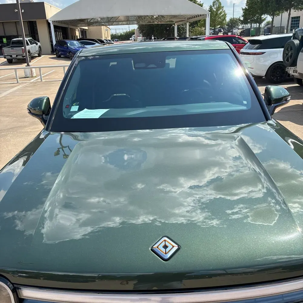 2025 Rivian R1T Adventure Dual-Motor