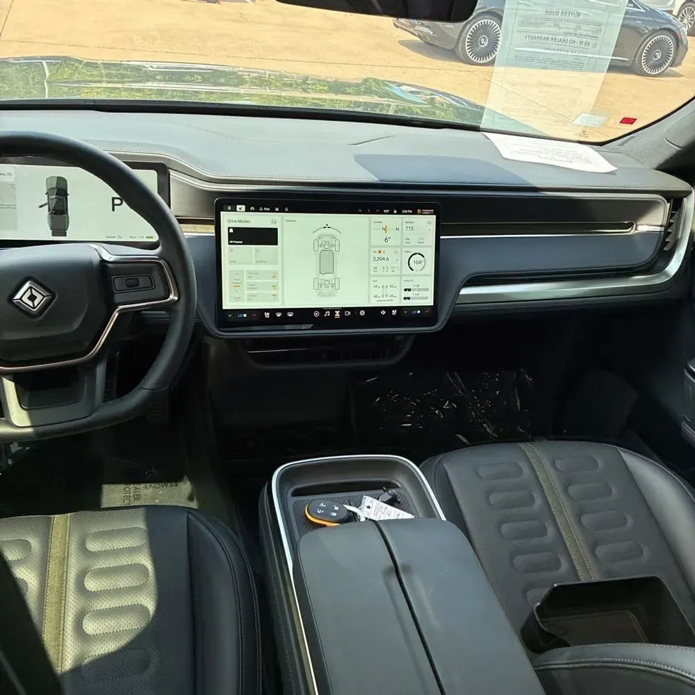 2025 Rivian R1T Adventure Dual-Motor