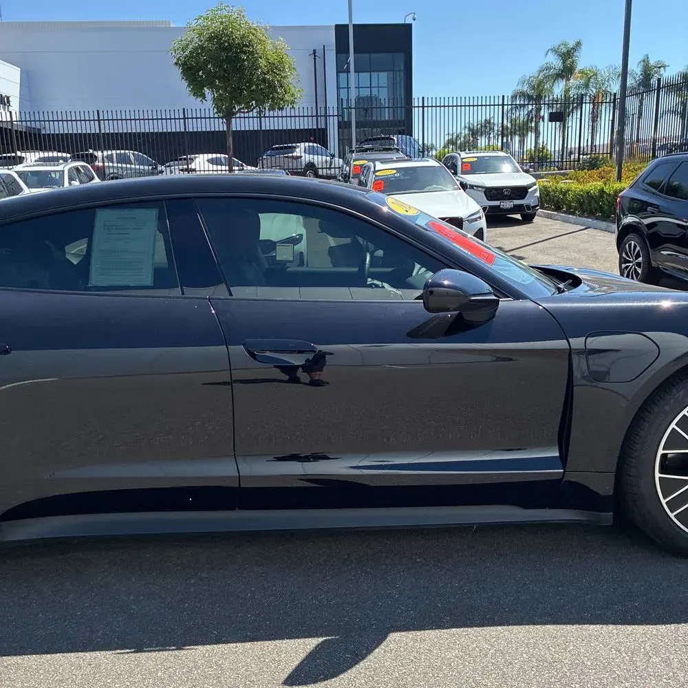 2023 Porsche Taycan Base