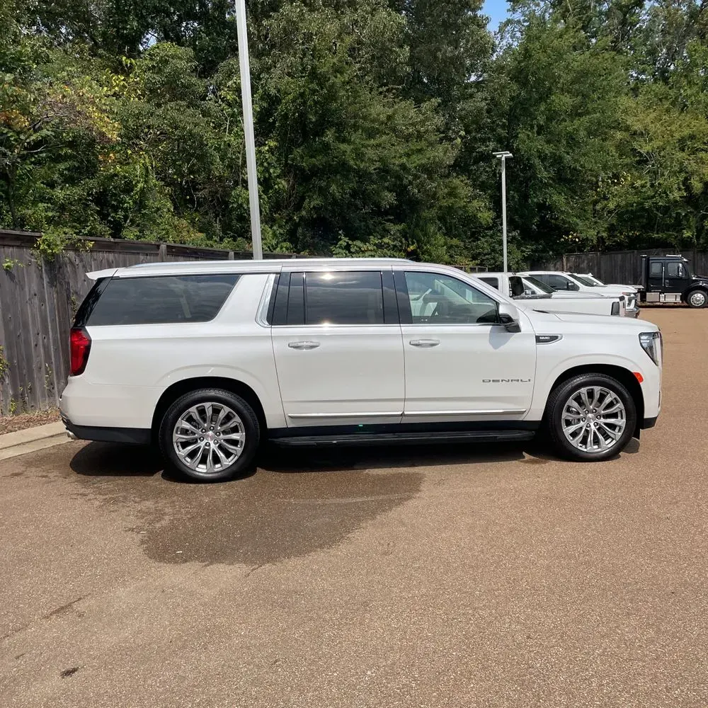2024 GMC Yukon XL Denali