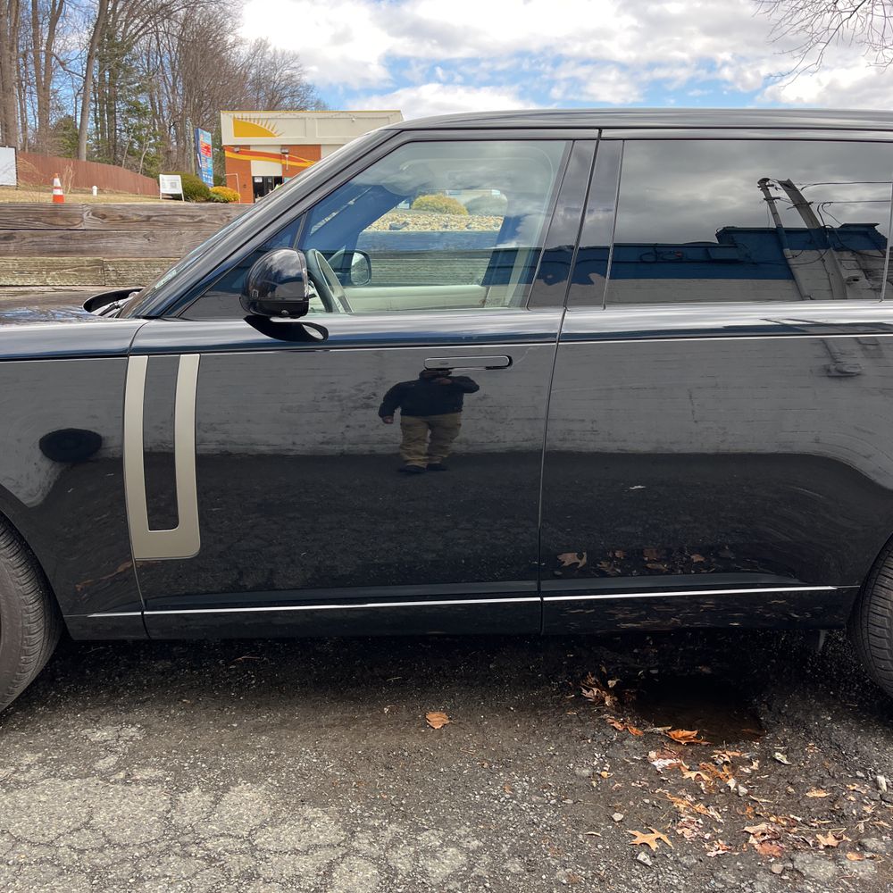 2023 Land Rover Range Rover P530 SE LWB