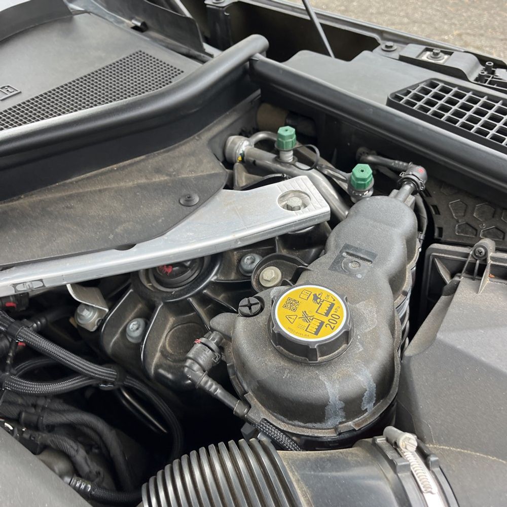 2023 Land Rover Range Rover P530 SE LWB