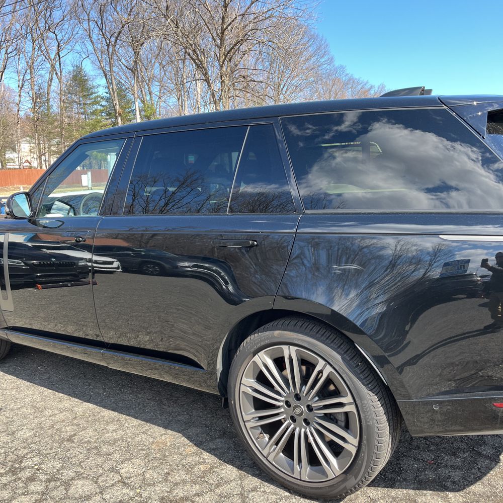 2023 Land Rover Range Rover P530 SE LWB