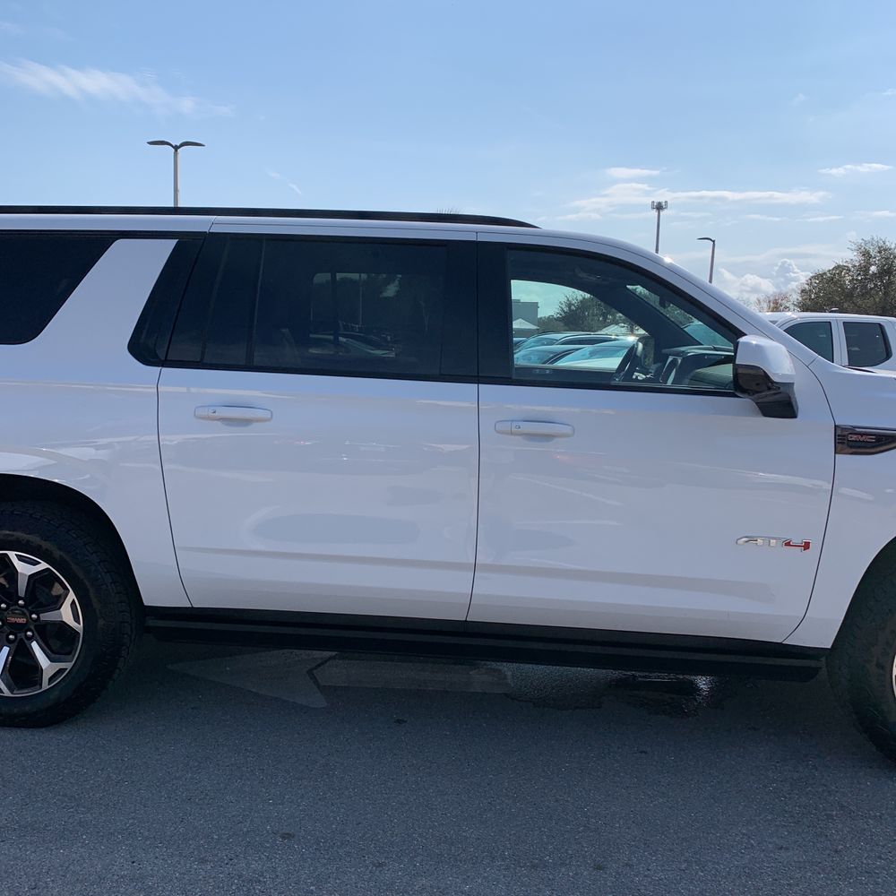 2025 GMC Yukon XL AT4 Ultimate