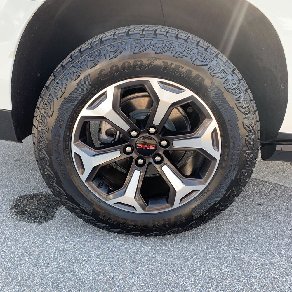 2025 GMC Yukon XL AT4 Ultimate