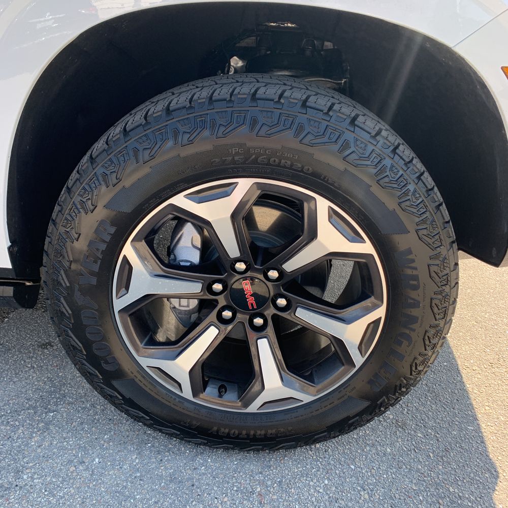 2025 GMC Yukon XL AT4 Ultimate