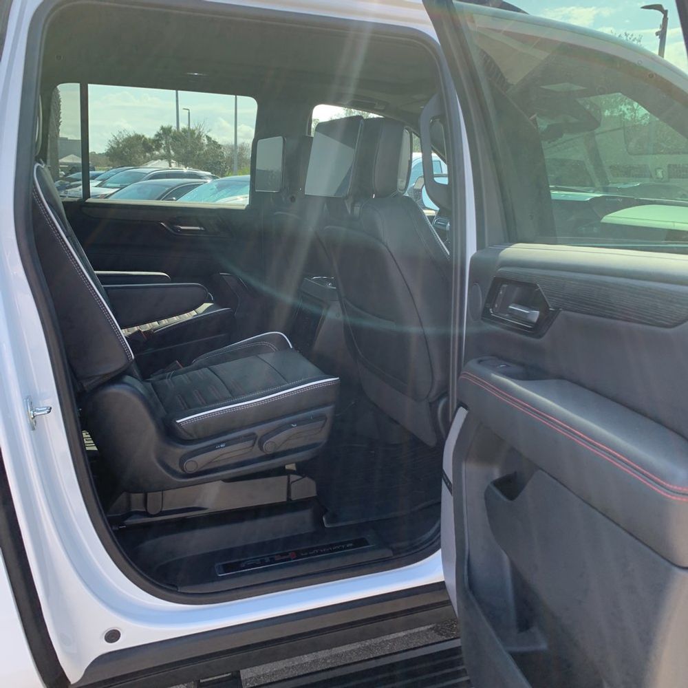2025 GMC Yukon XL AT4 Ultimate
