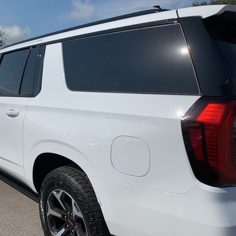 2025 GMC Yukon XL AT4 Ultimate