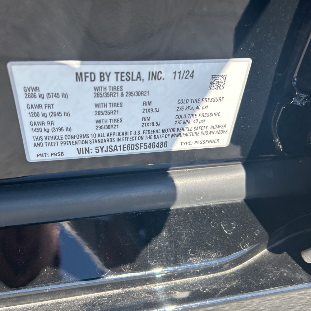 2025 Tesla Model S Plaid