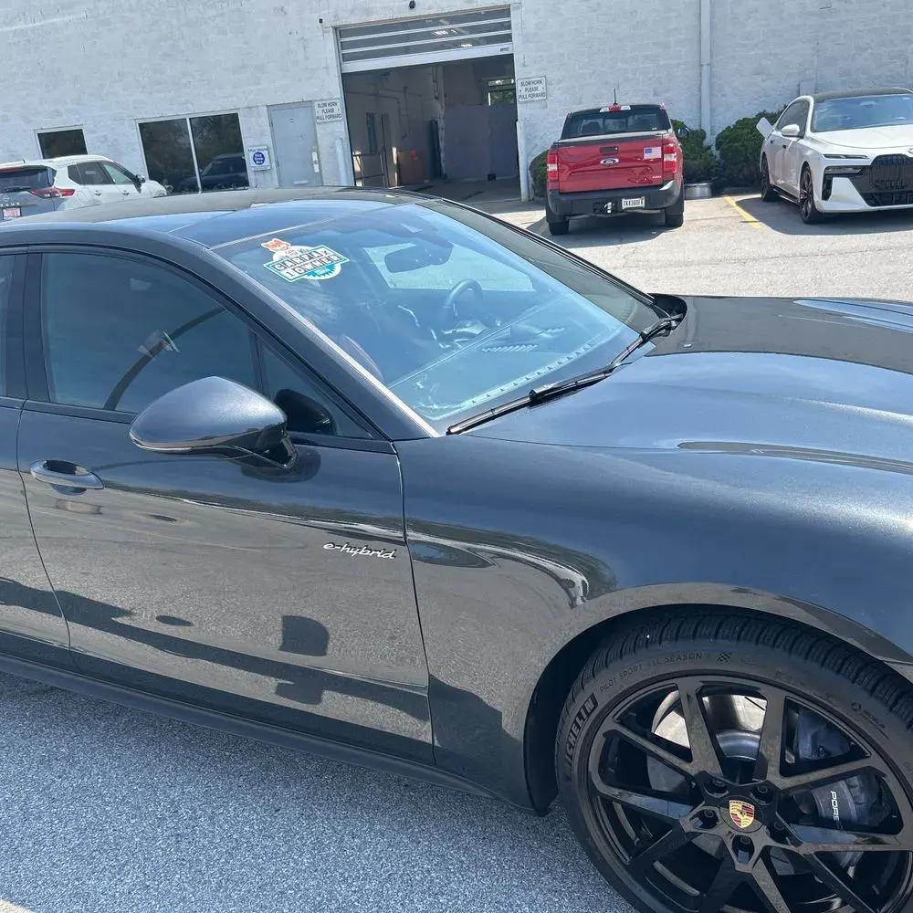 2025 Porsche Panamera 4 E-Hybrid