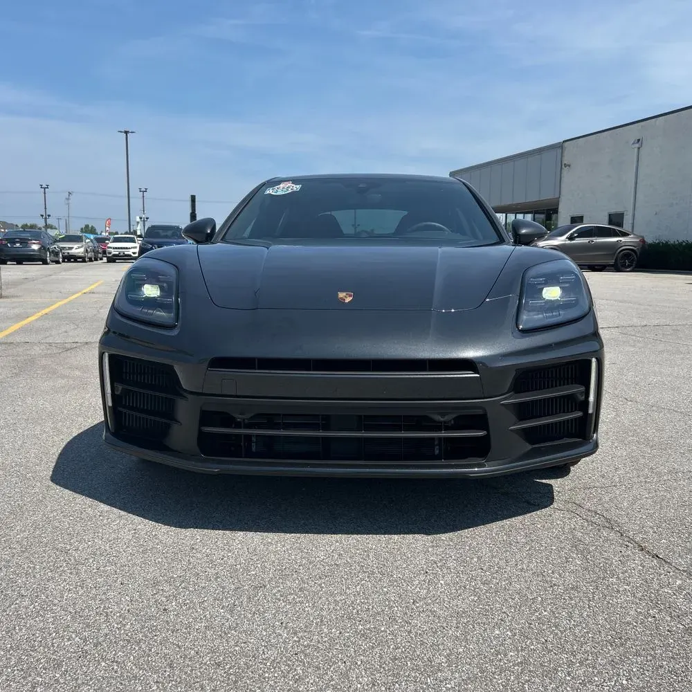 2025 Porsche Panamera 4 E-Hybrid