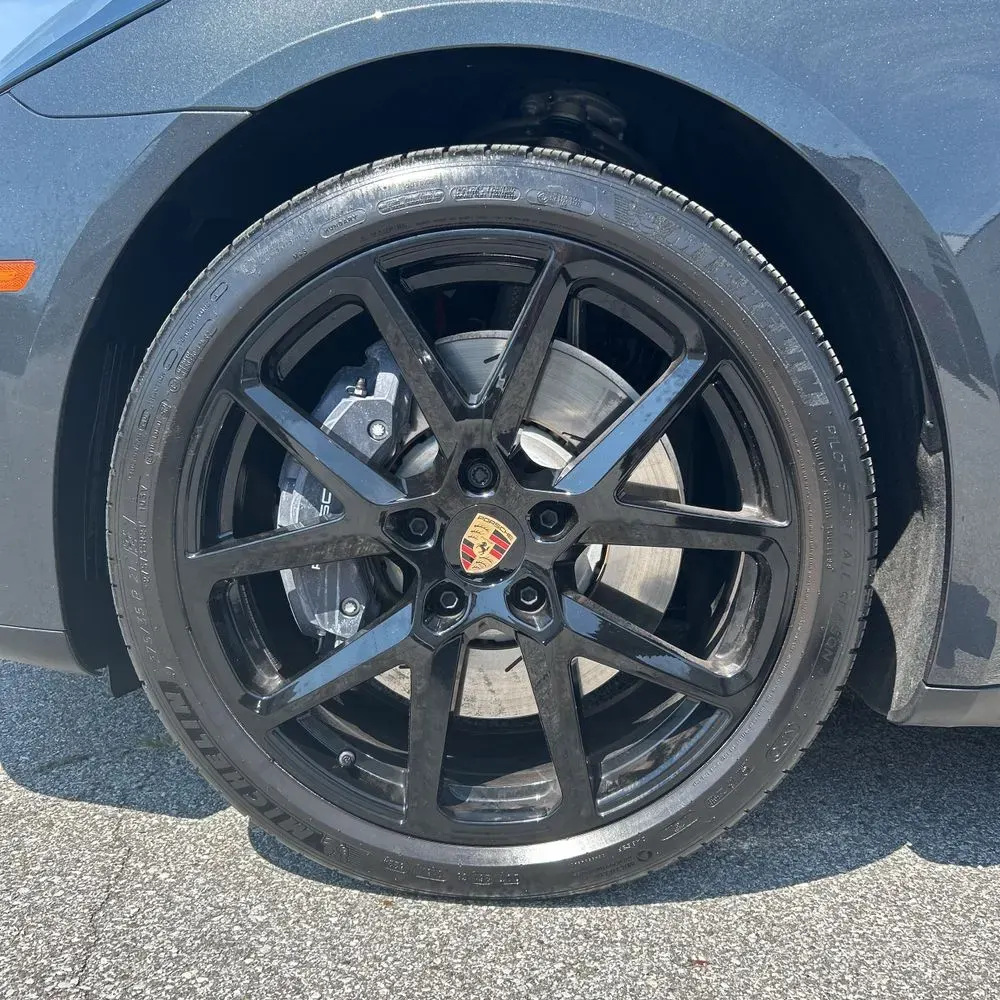 2025 Porsche Panamera 4 E-Hybrid