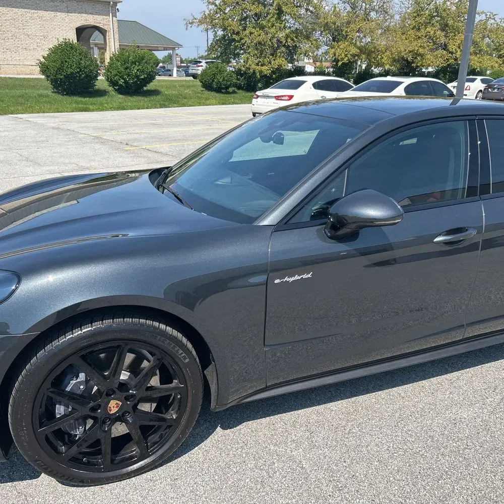 2025 Porsche Panamera 4 E-Hybrid