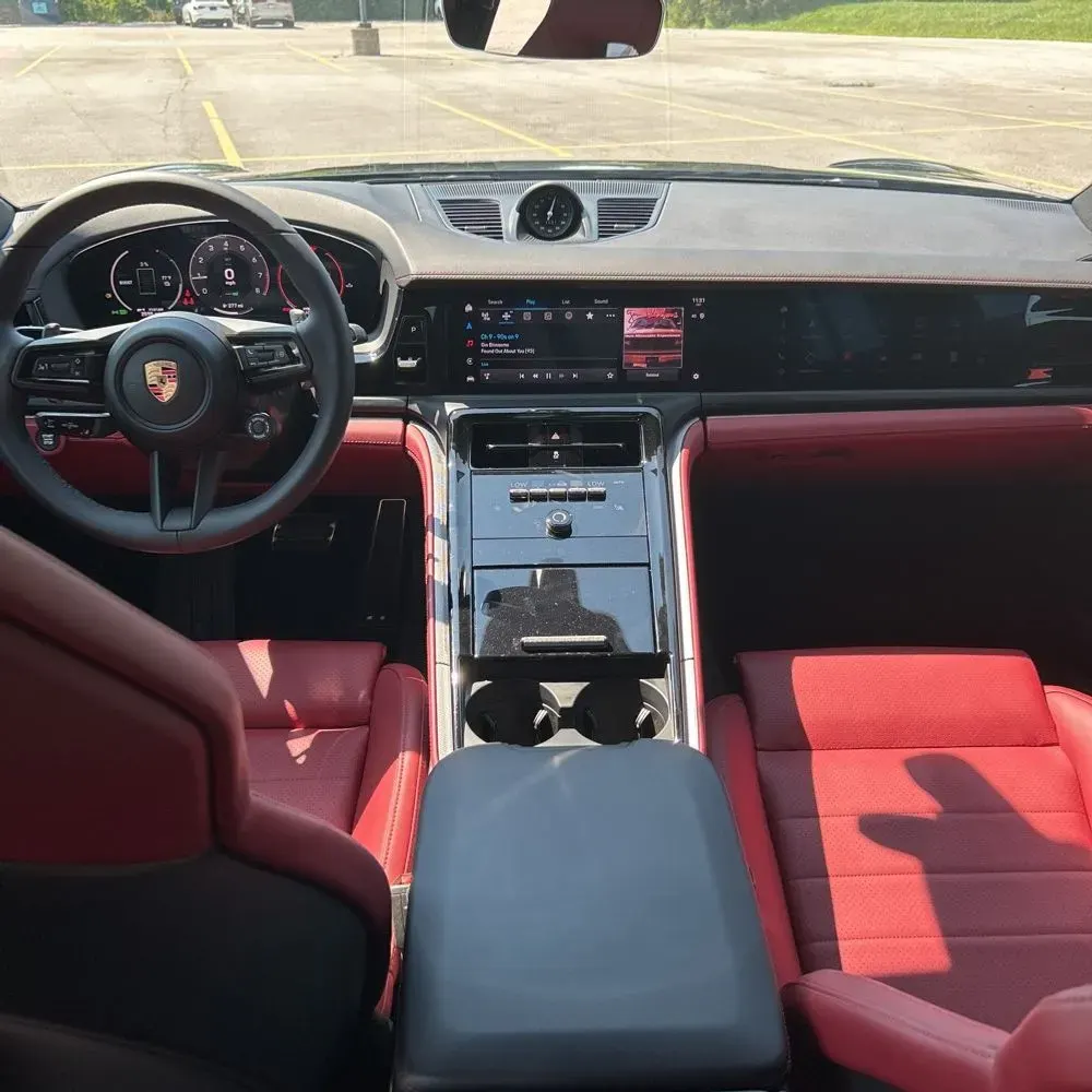 2025 Porsche Panamera 4 E-Hybrid
