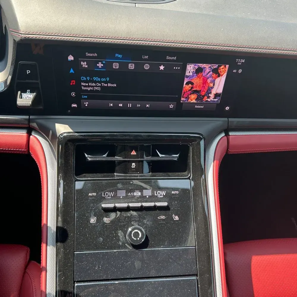2025 Porsche Panamera 4 E-Hybrid