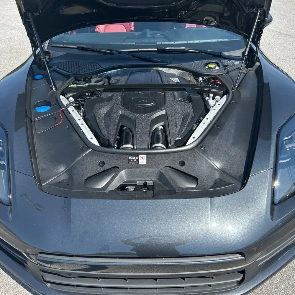 2025 Porsche Panamera 4 E-Hybrid