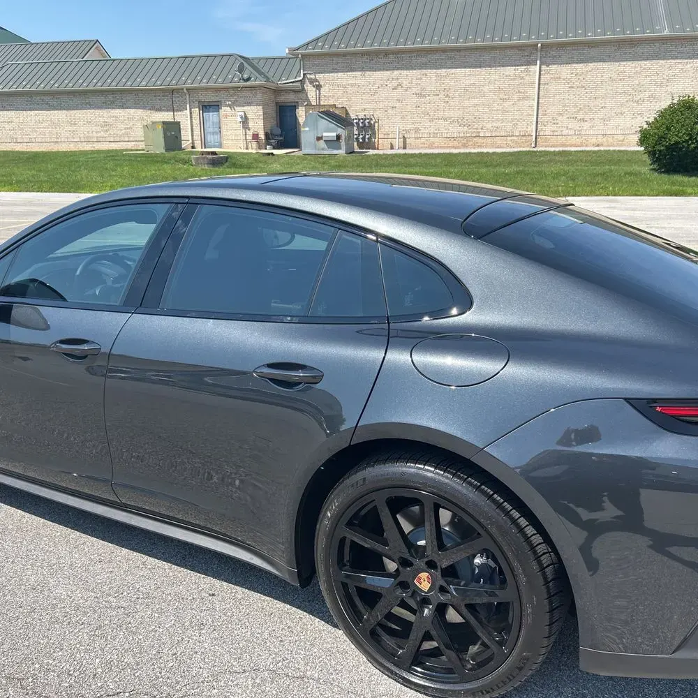 2025 Porsche Panamera 4 E-Hybrid